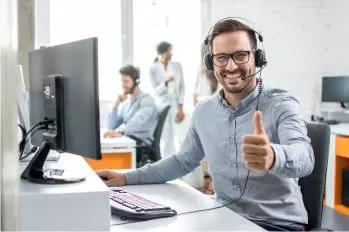 EXPORT VEVŐSZOLGÁLATI MUNKATÁRS